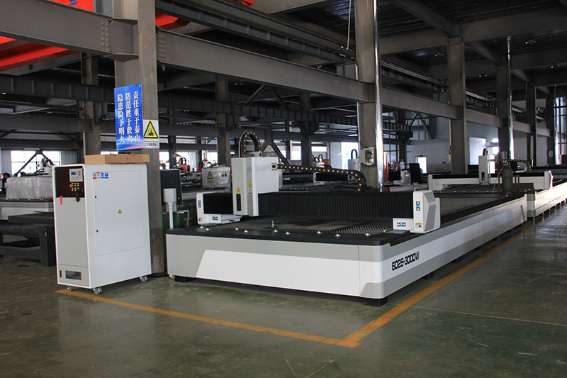 Fiber Laser Cutting Machine Metal Tube Fiber Laser Cutting Machine CNC Tube Length 1000w Laser Power-6