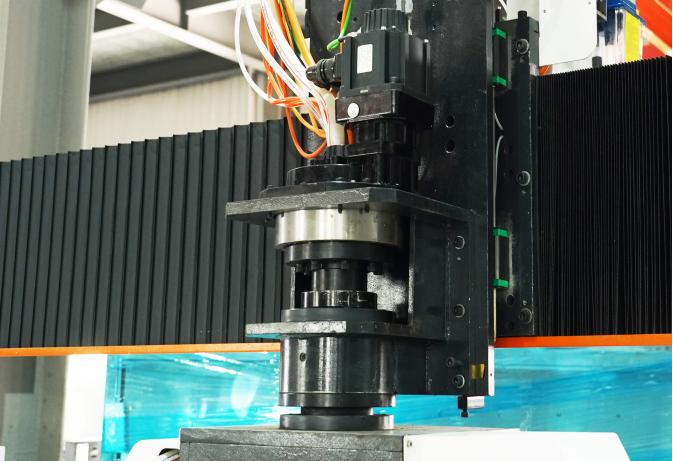 JCX 4+1 Axis Bridge Cutting Machine-14