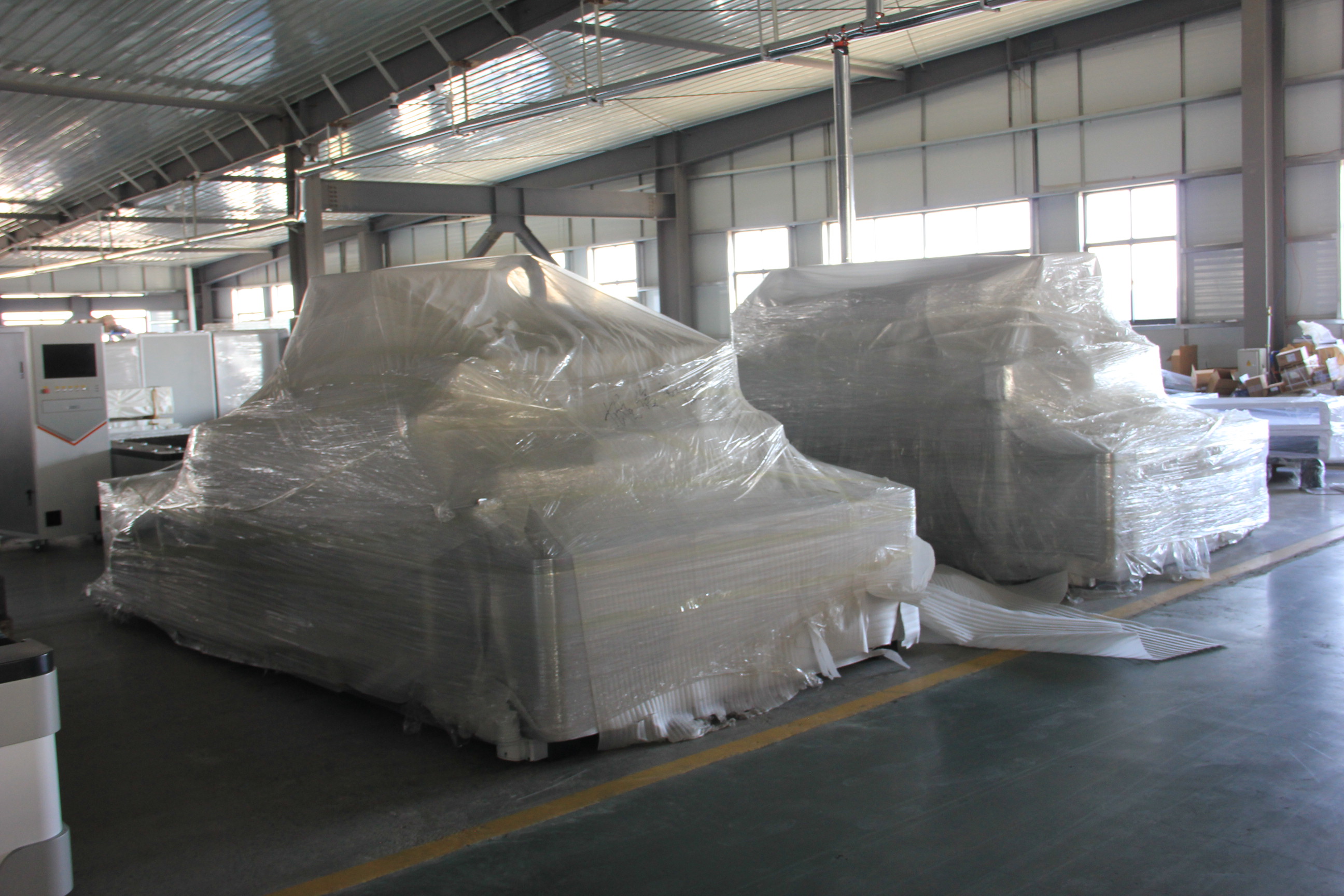 Fiber Laser Cutting Machine Metal Tube Fiber Laser Cutting Machine CNC Tube Length 1000w Laser Power-5